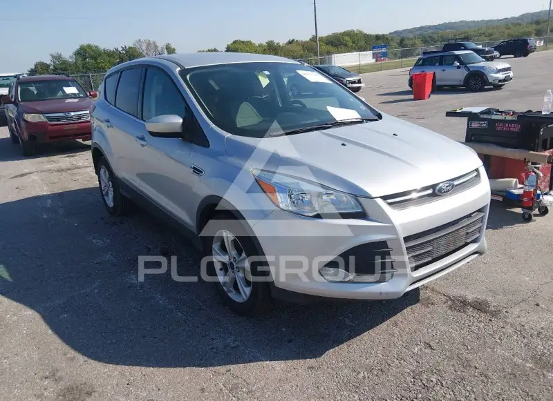 2015 Ford ESCAPE photo