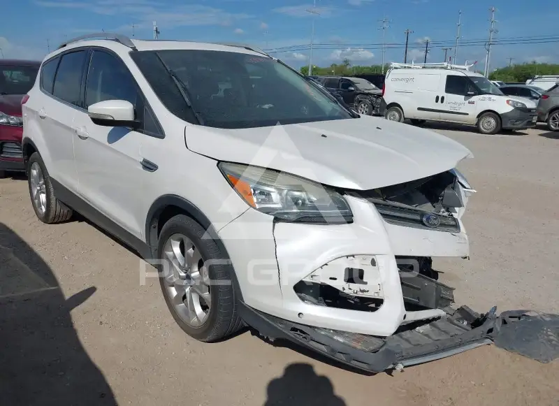 2015 Ford ESCAPE photo