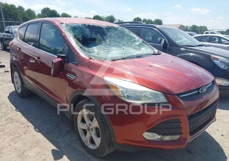 2015 Ford ESCAPE photo