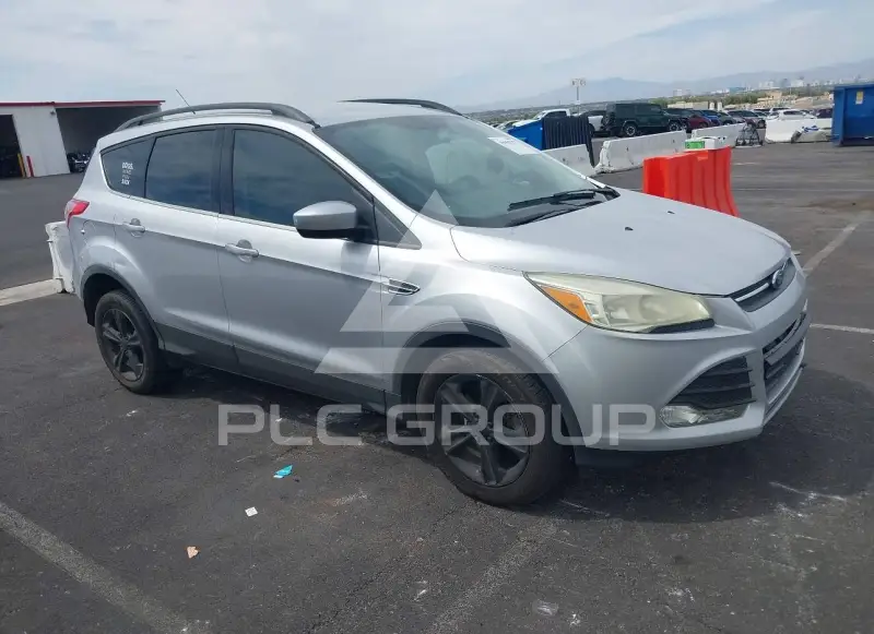 2015 Ford ESCAPE photo