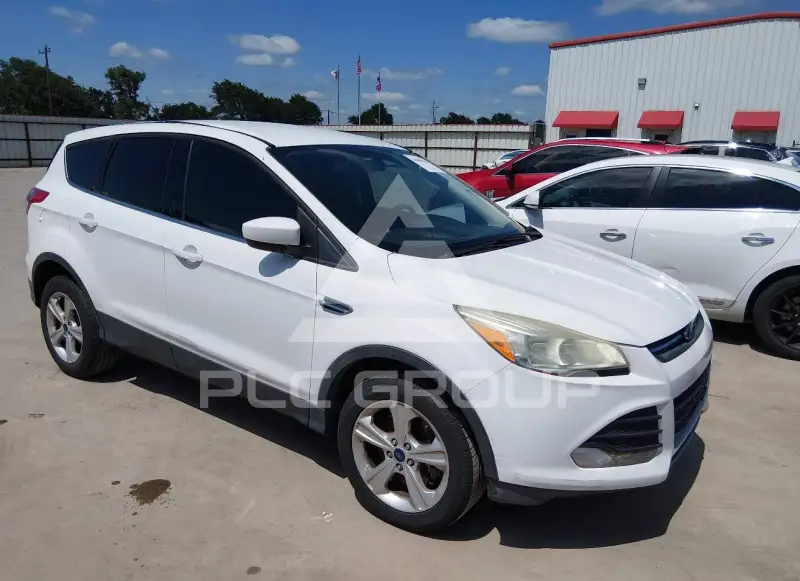 2015 Ford ESCAPE photo