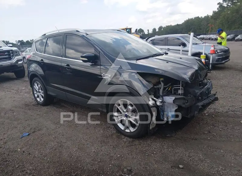 2015 Ford ESCAPE photo
