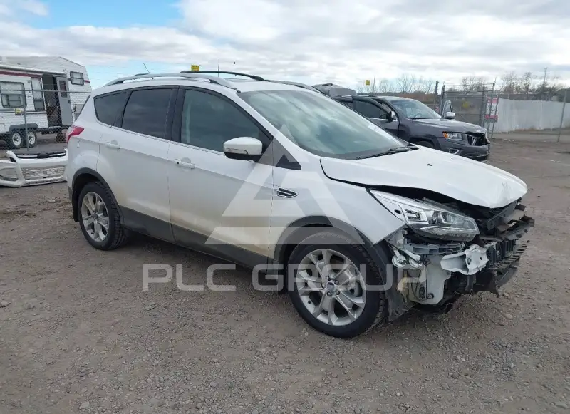 2015 Ford ESCAPE photo