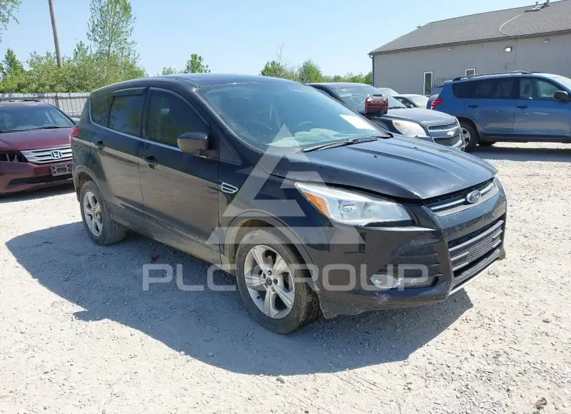 2015 Ford ESCAPE photo