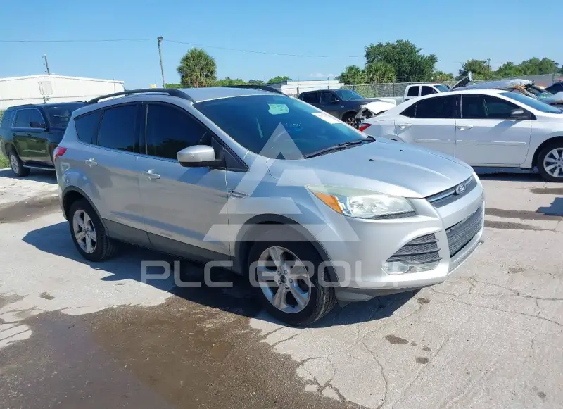 2015 Ford ESCAPE photo