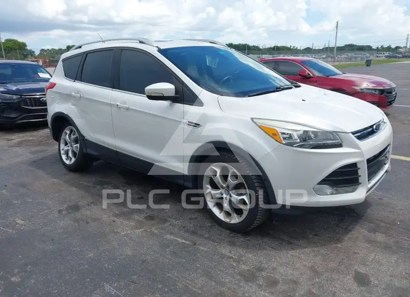 2015 Ford ESCAPE photo