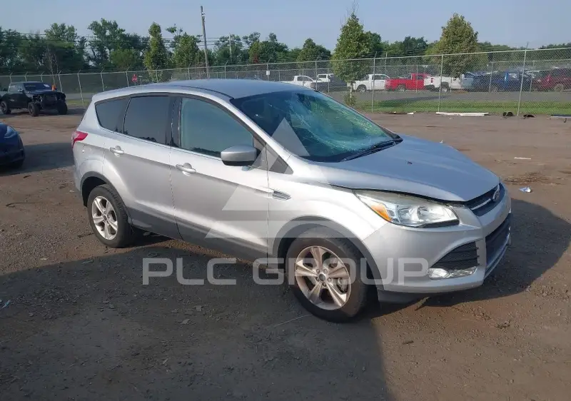 2015 Ford ESCAPE photo