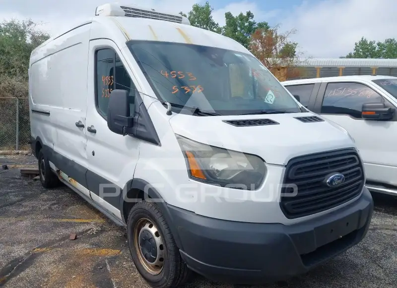 2015 Ford TRANSIT photo