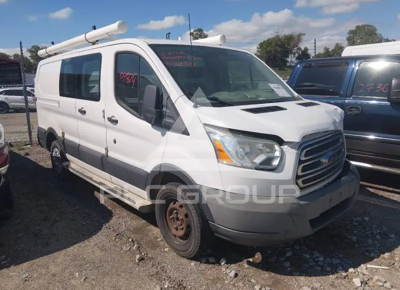 2015 Ford TRANSIT photo