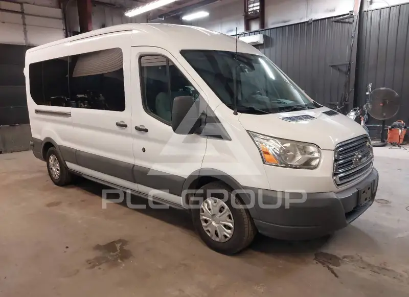 2015 Ford TRANSIT фото