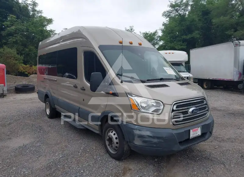 2015 Ford TRANSIT photo