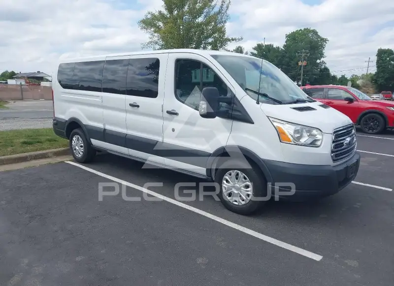 2015 Ford TRANSIT фото