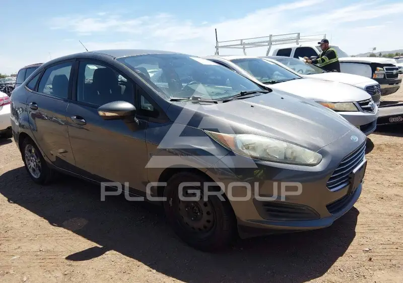 2015 Ford FIESTA фото