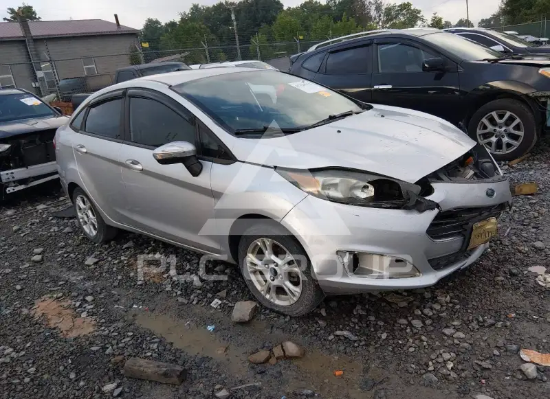 2015 Ford FIESTA фото