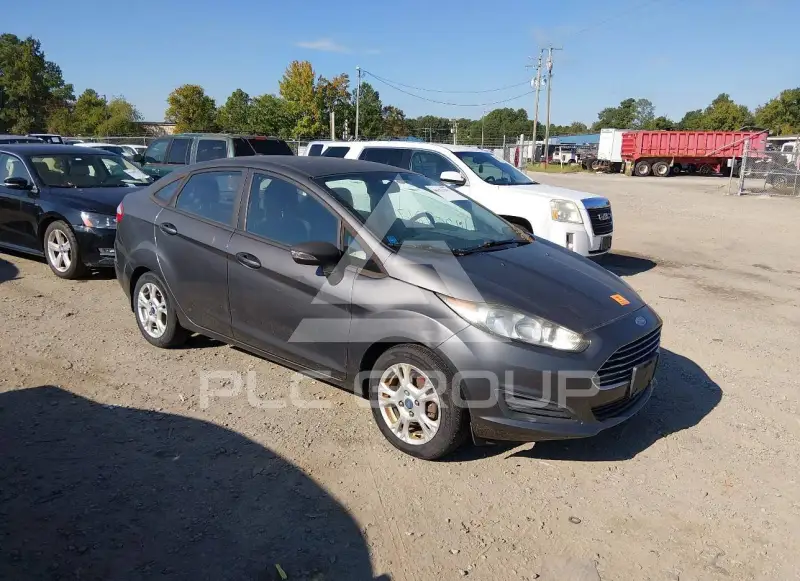 2015 Ford FIESTA фото