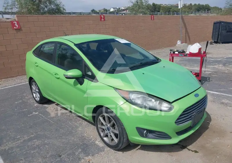 2015 Ford FIESTA фото