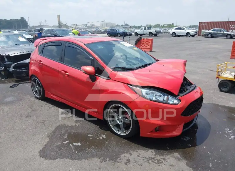 2015 Ford FIESTA фото