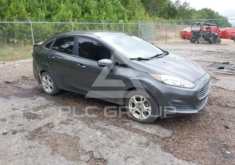 2015 Ford FIESTA photo
