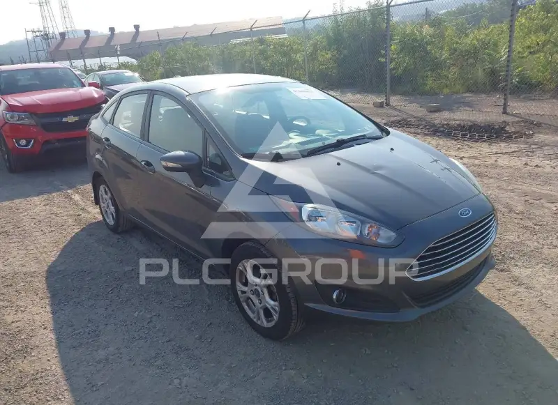 2015 Ford FIESTA photo