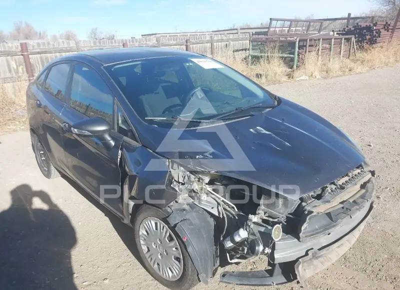2015 Ford FIESTA фото