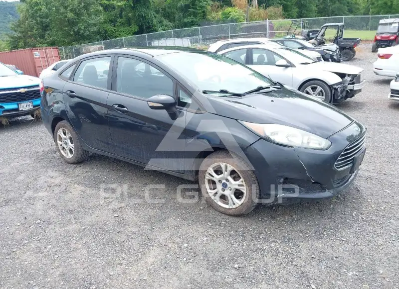 2015 Ford FIESTA фото