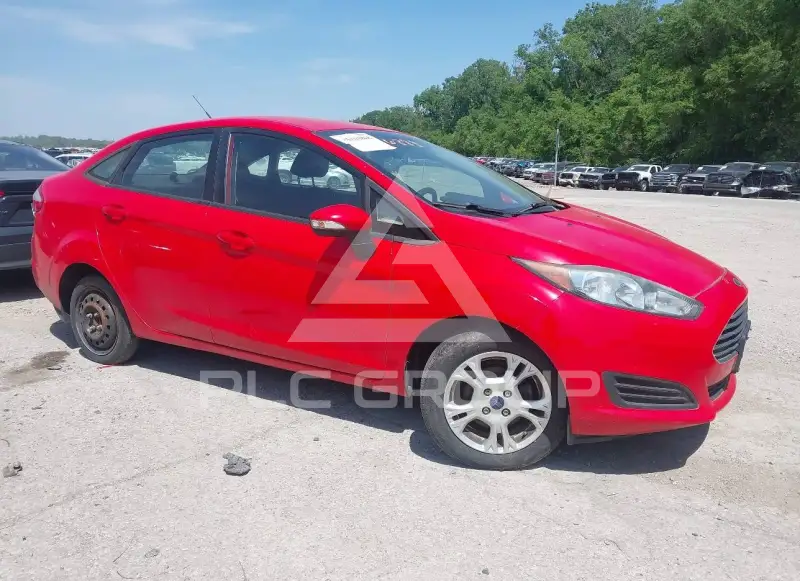 2015 Ford FIESTA фото