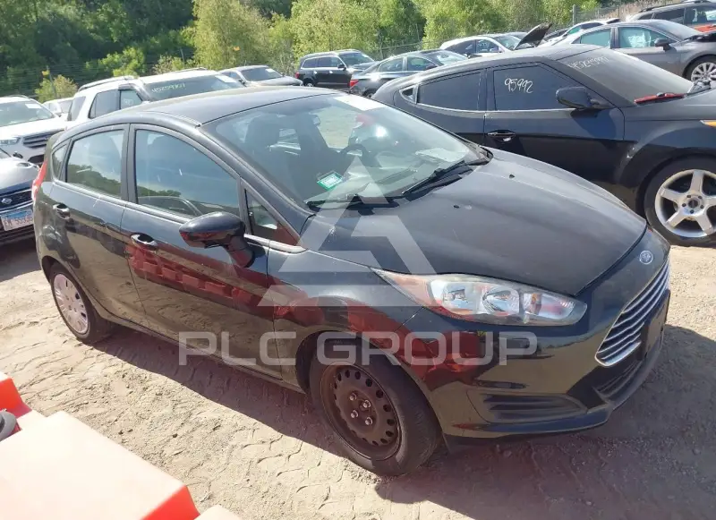 2015 Ford FIESTA фото