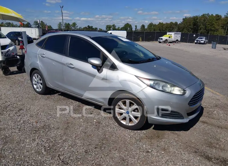 2015 Ford FIESTA photo