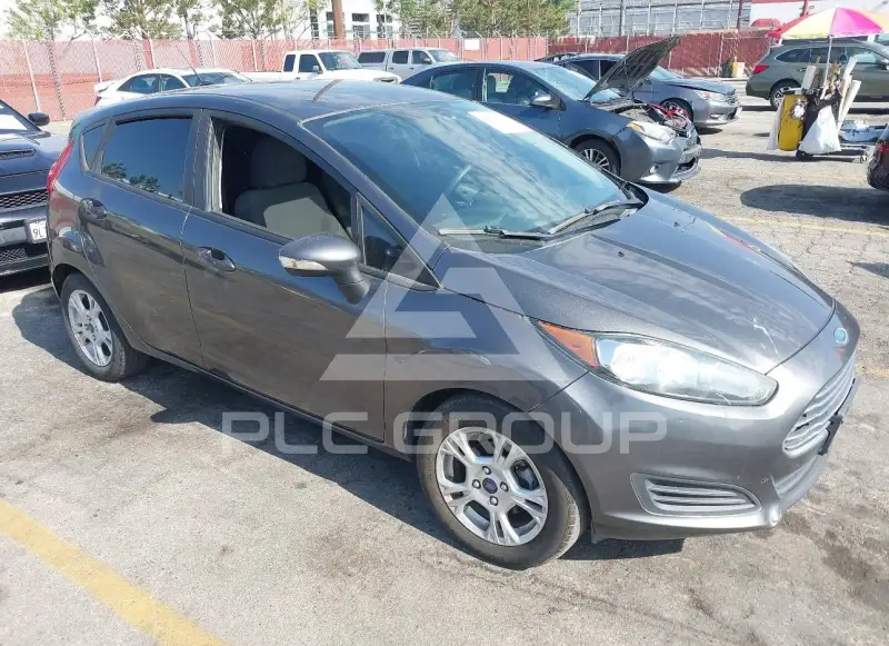 2015 Ford FIESTA фото