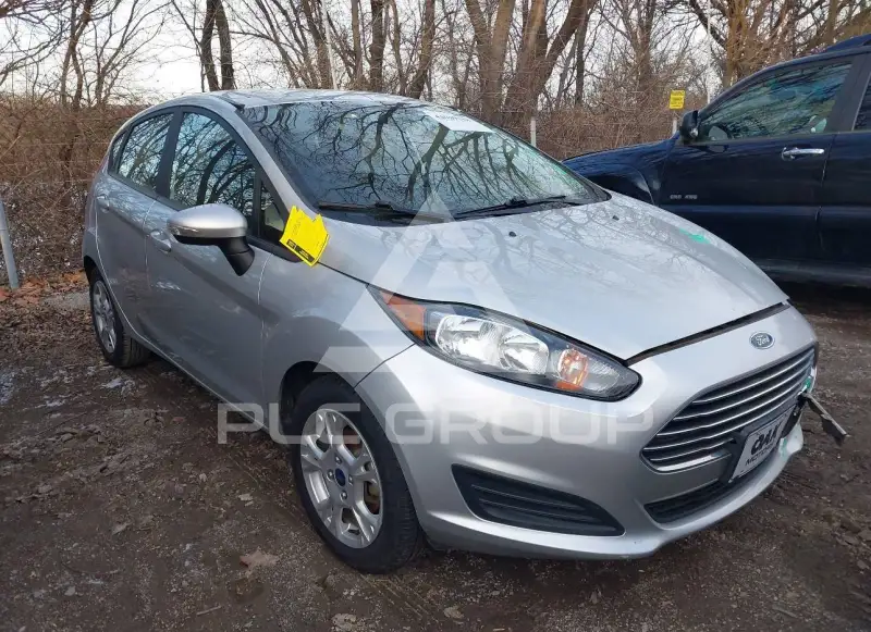 2015 Ford FIESTA фото