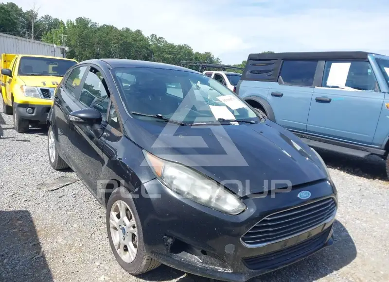 2015 Ford FIESTA photo