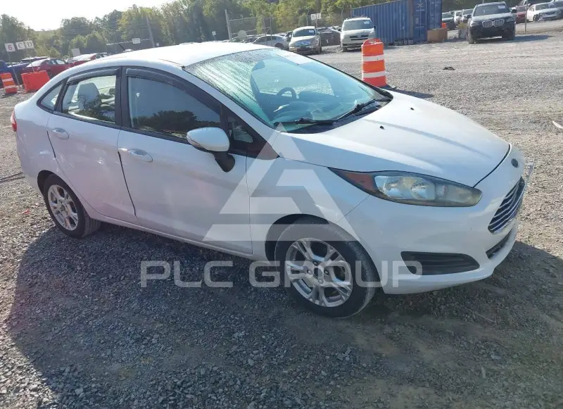 2015 Ford FIESTA photo