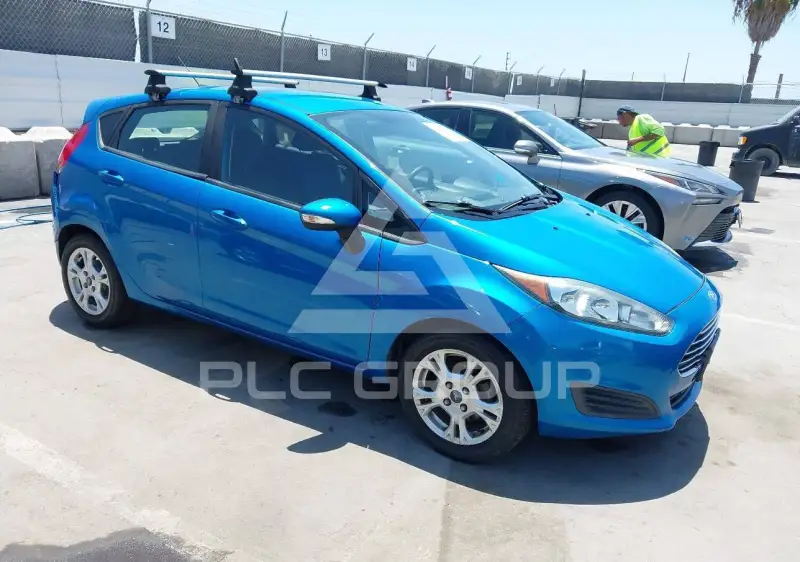 2015 Ford FIESTA фото