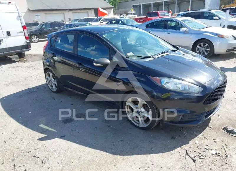 2015 Ford FIESTA photo