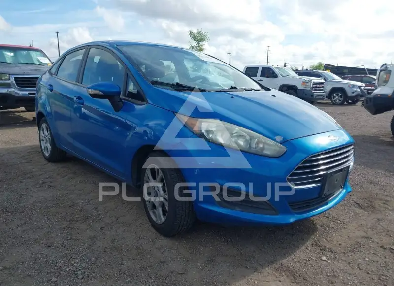2015 Ford FIESTA photo