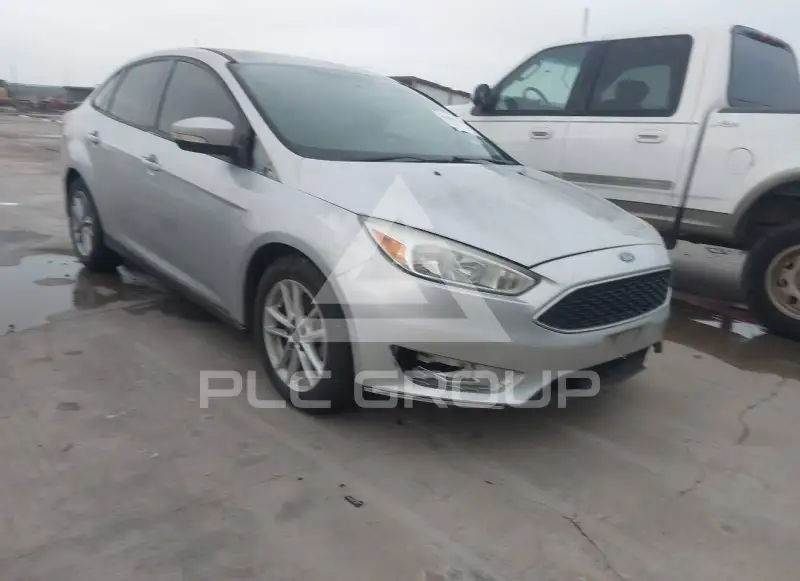 2015 Ford FOCUS фото