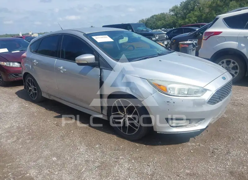 2015 Ford FOCUS фото