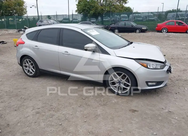 2015 Ford FOCUS фото