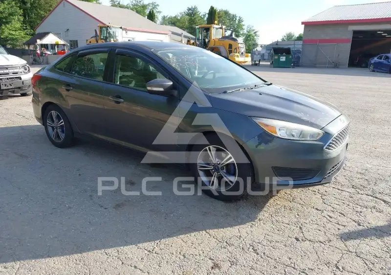 2015 Ford FOCUS фото