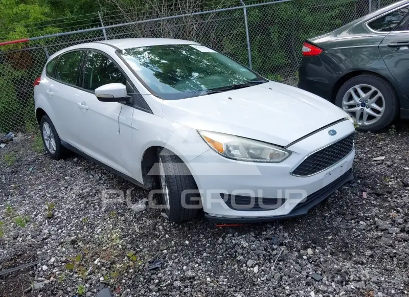 2015 Ford FOCUS фото