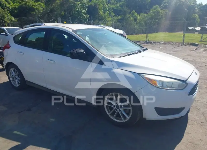 2015 Ford FOCUS photo