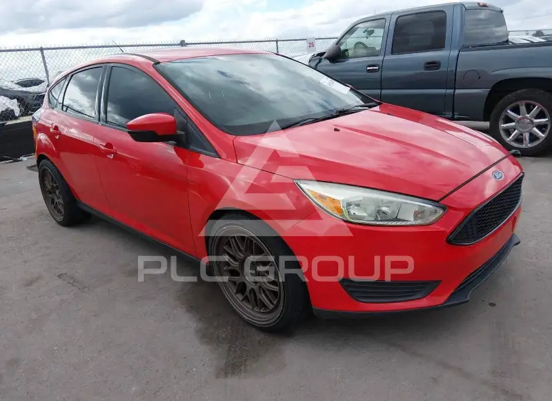 2015 Ford FOCUS фото
