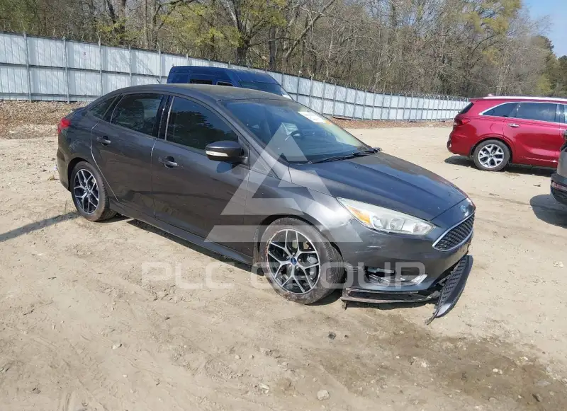 2015 Ford FOCUS фото