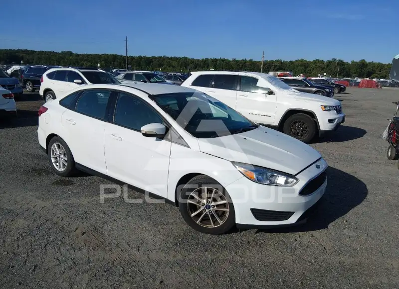 2015 Ford FOCUS фото