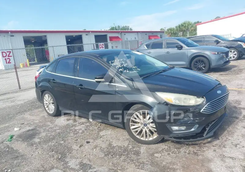 2015 Ford FOCUS photo