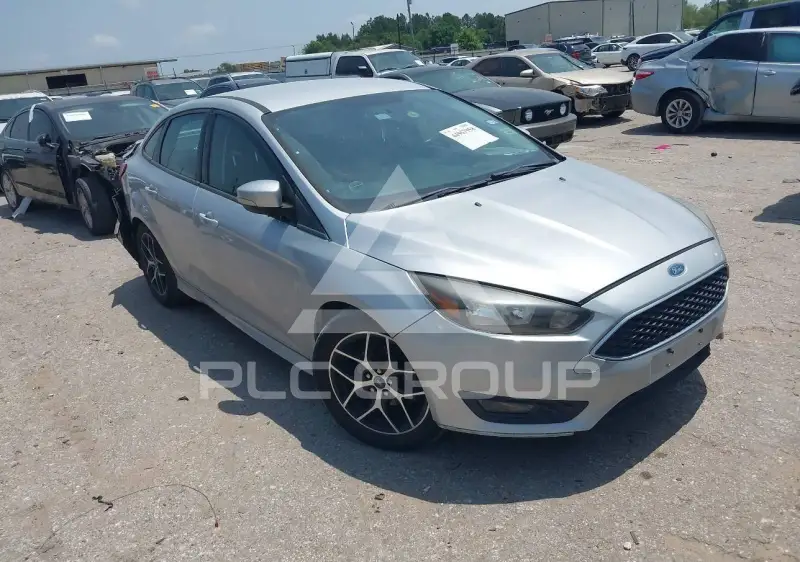 2015 Ford FOCUS фото