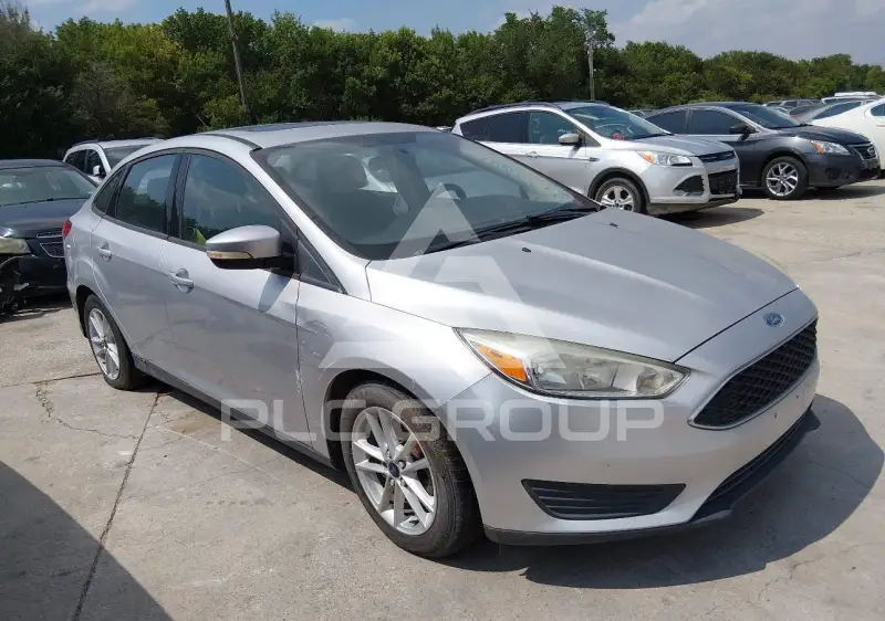 2015 Ford FOCUS фото