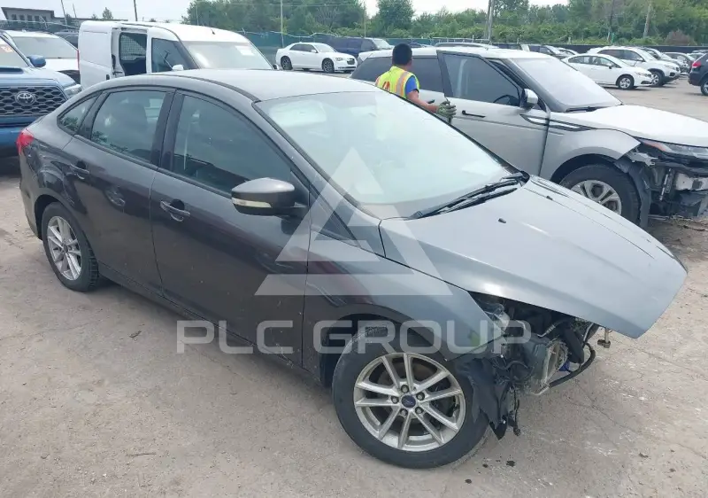 2015 Ford FOCUS фото