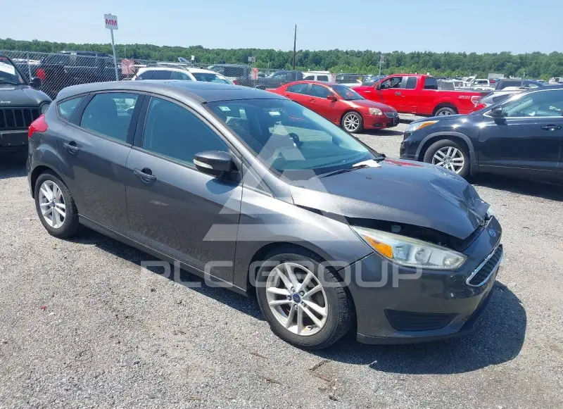 2015 Ford FOCUS фото