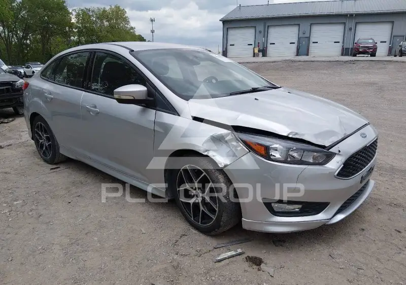2015 Ford FOCUS фото